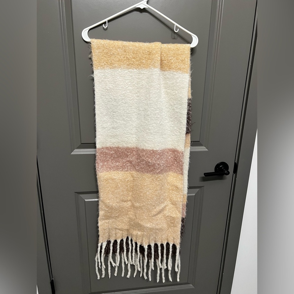 Express Tassel Scarf